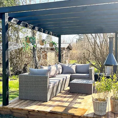 7 Person In Hojby-by Traum Højby