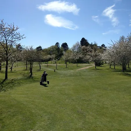 7 Person In Hojby-by Traum * Højby
